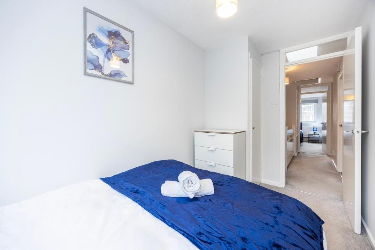 The Blue Hideaway - Spacious Battersea House With Private Garden Appartamento *